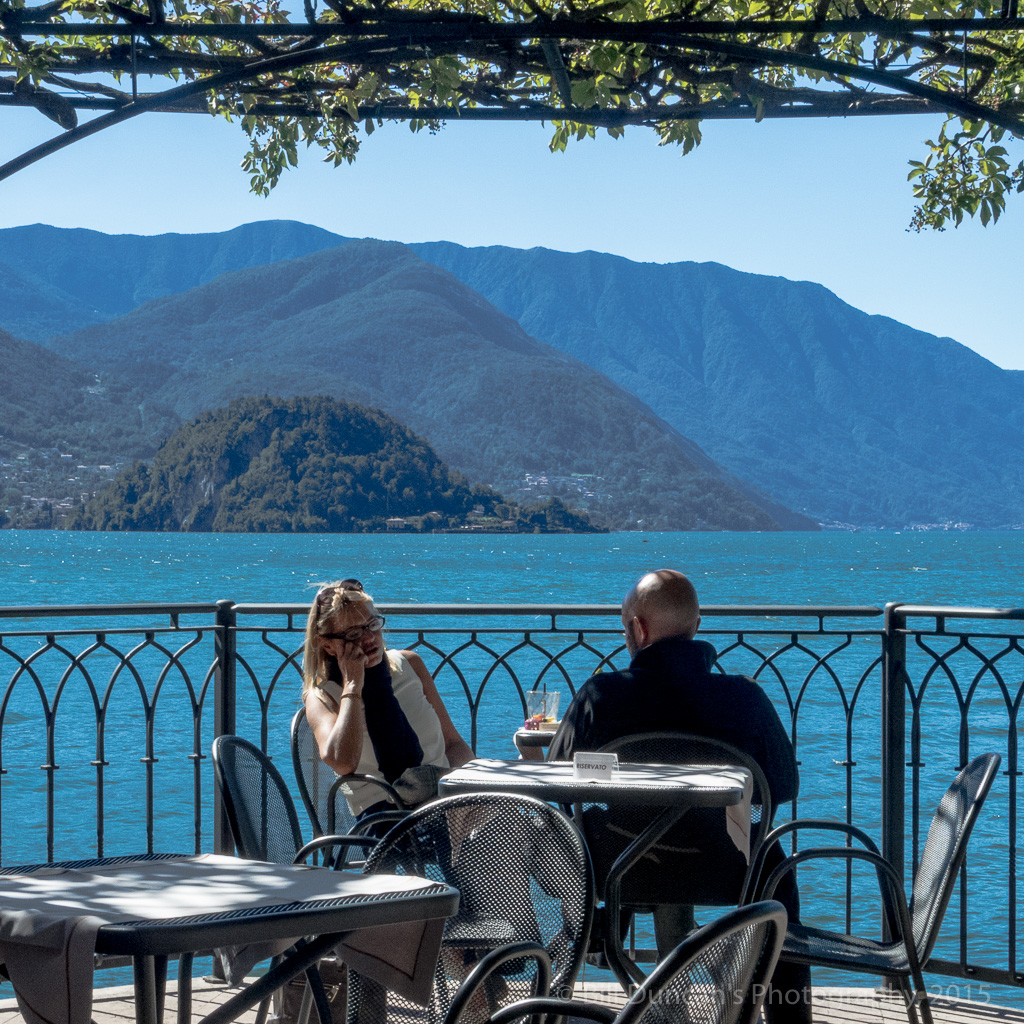 Veranda dining in Verenna