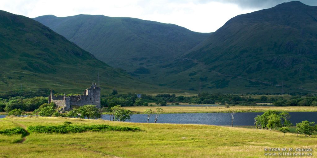 Kilchurn Castle and Loch Awe