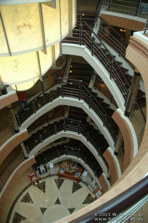 Yangtze Cruise Boat Atrium