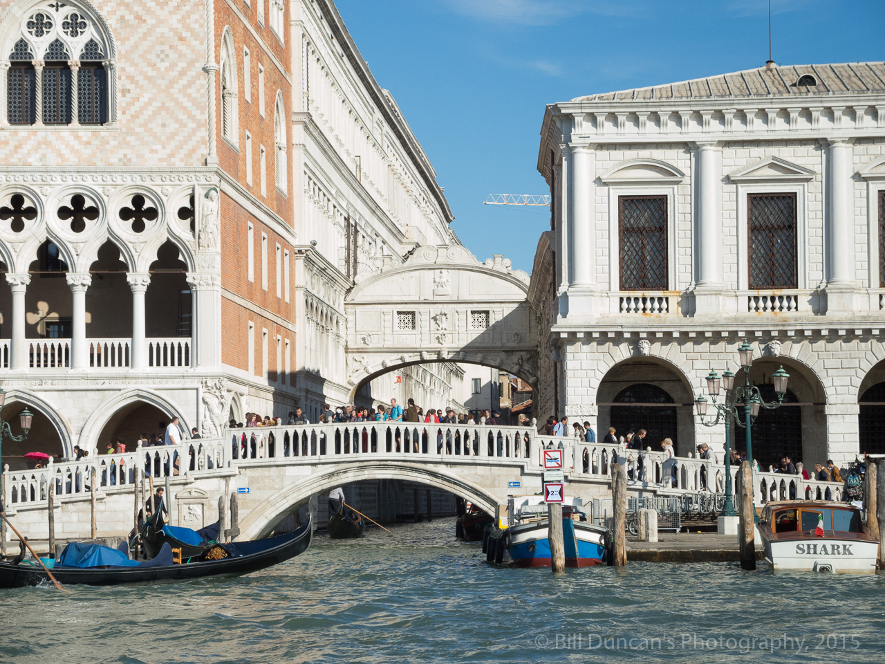 Bridge of Sighs (above); bridge for tourist groups (below).